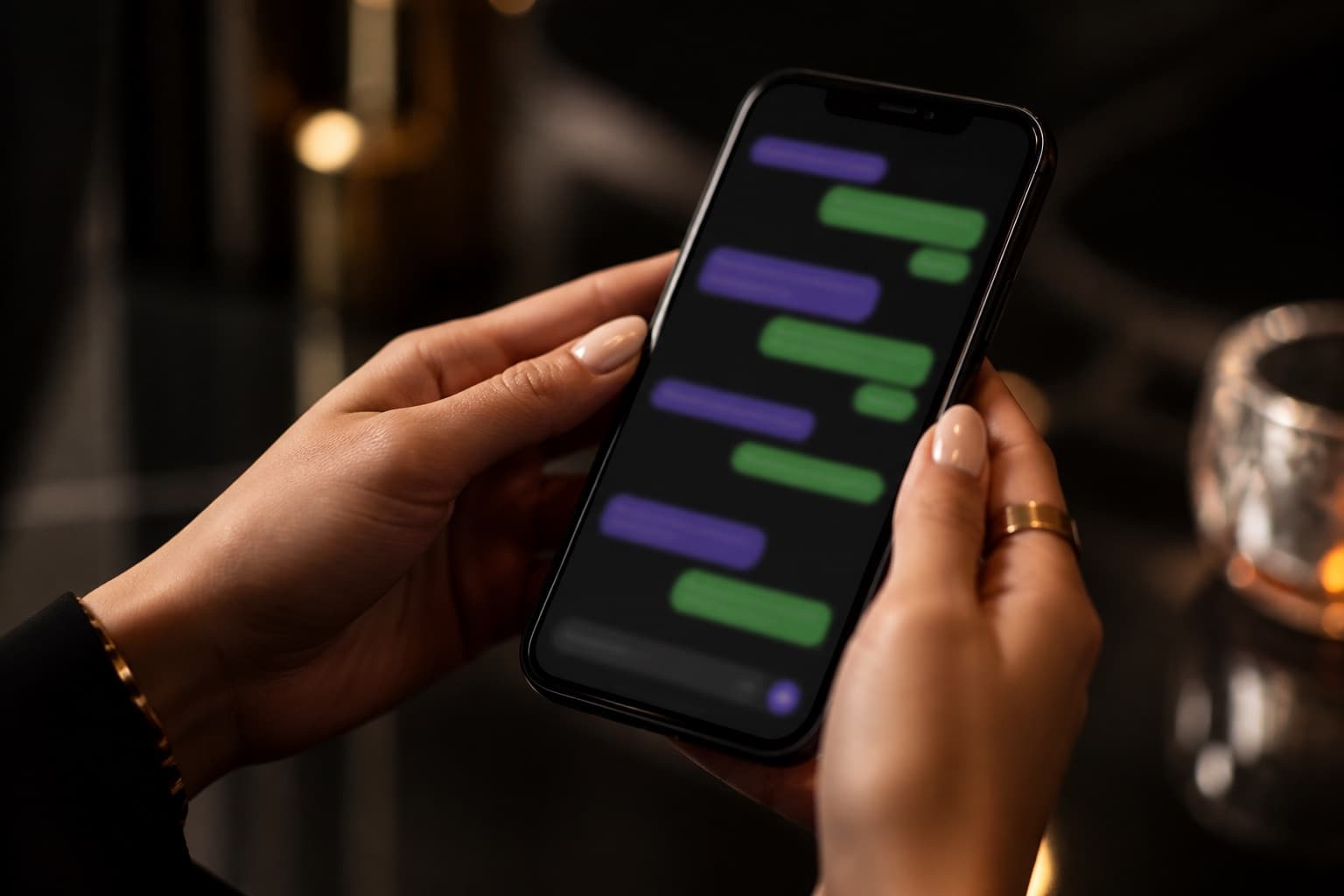 Atendimento por mensagem em um smartphone